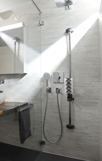 Showersystem with Rainfall shower